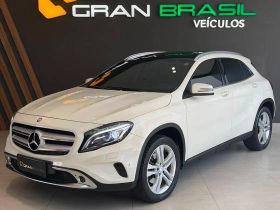 MERCEDES-BENZ GLA 250 2.0 16V TURBO GASOLINA ENDURO 4P AUTOMÁTICO MERCEDES-BENZ GLA 250 2.0 16V TURBO GASOLINA ENDURO 4P AUTOMÁTICO